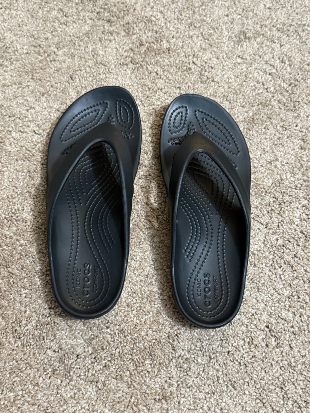 Crocs Black Classic Flip Sandals